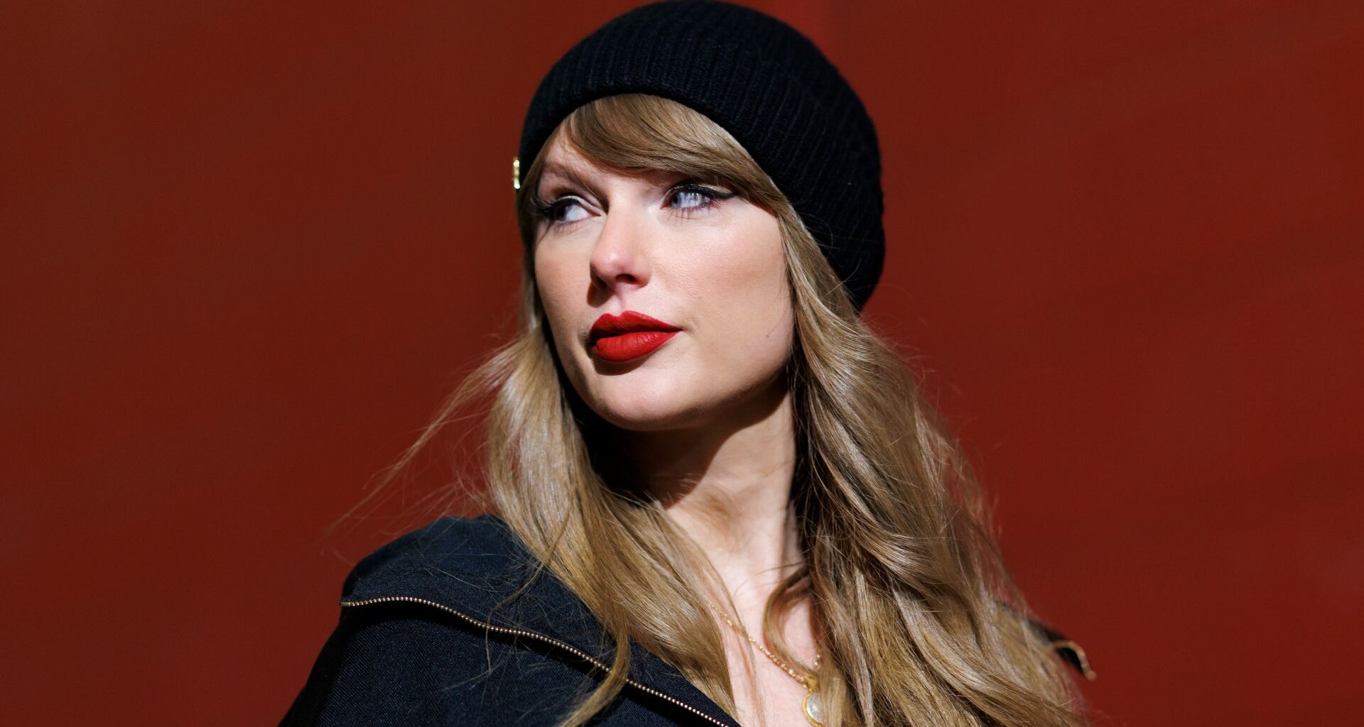 Taylor Swift attending a Chiefs Game