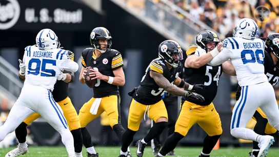 Quarterback Aaron Rodgers delivers a pass during the Steelers' 27-20 win over the Indianapolis Colts in Week 9 of the 2025 NFL Season.