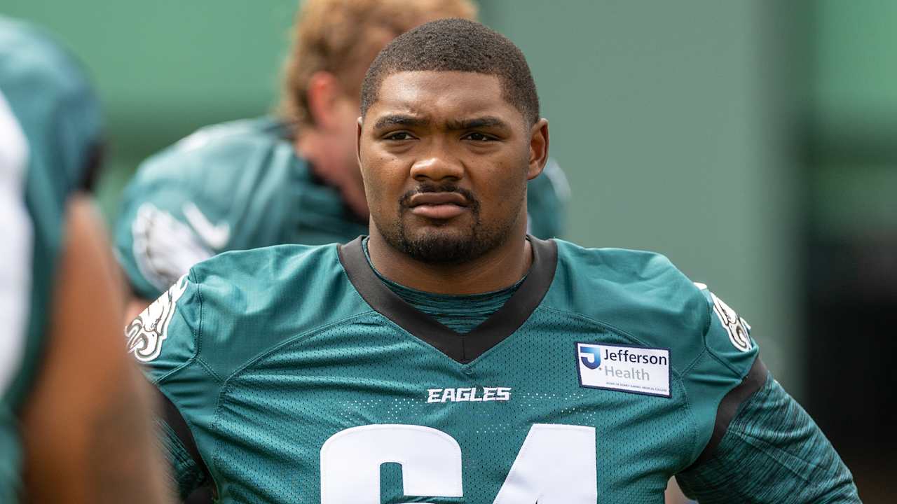 Eagles open practice window for Willie Lampkin