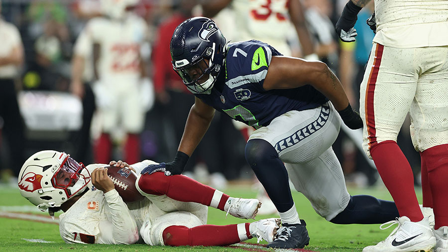 Seattle Seahawks Uchenna Nwosu Arizona Cardinals Kyler Murray QB sack...