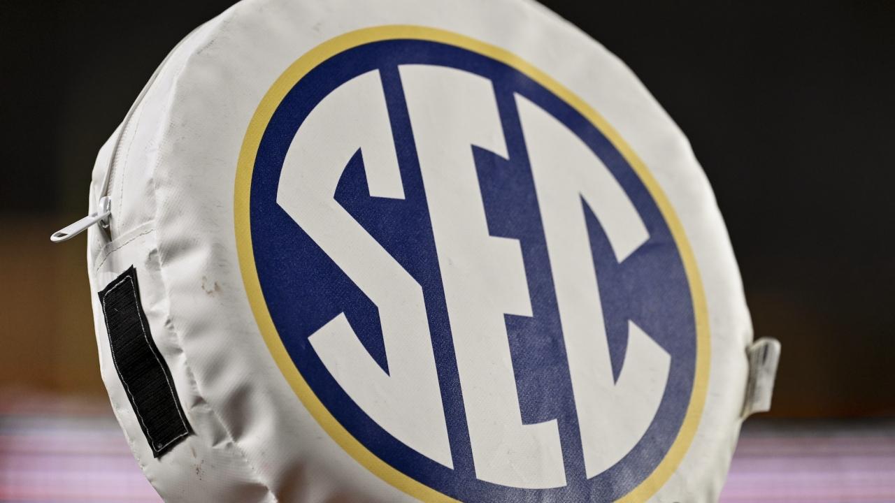 College football conference championship games: Schedule, tiebreakers, College Football Playoff factors