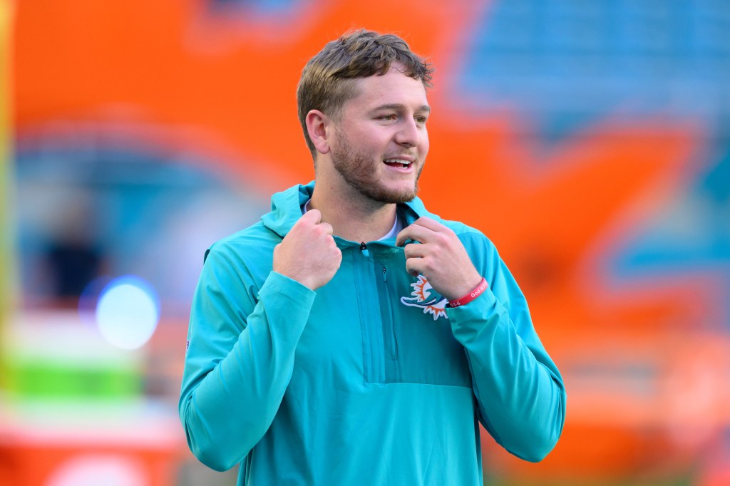 Miami Dolphins QB Quinn Ewers making progress behind scenes