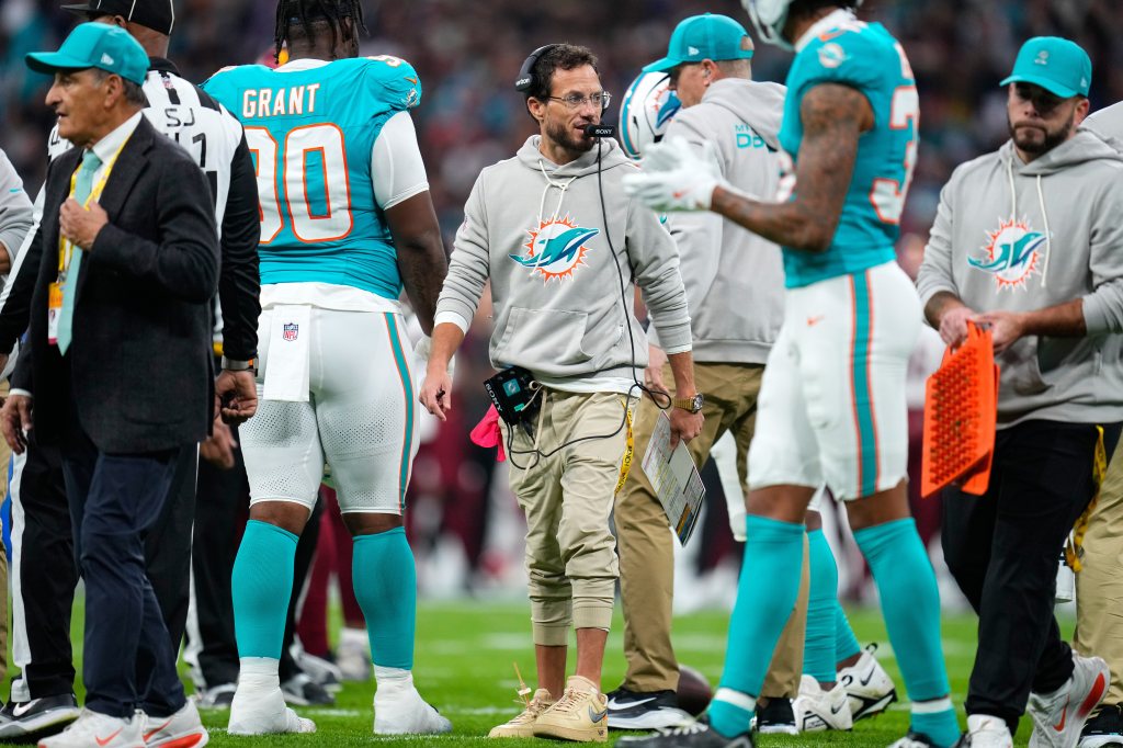 A Dolphins run to .500 requires ambitious post-bye week success
