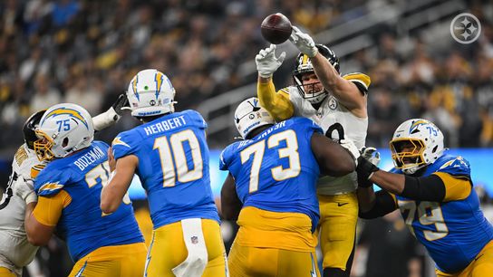Steelers' TJ Watt bats down a pass against the Los Angeles Chargers.