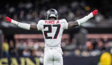 Falcons pass rush delivers again in win vs. Saints