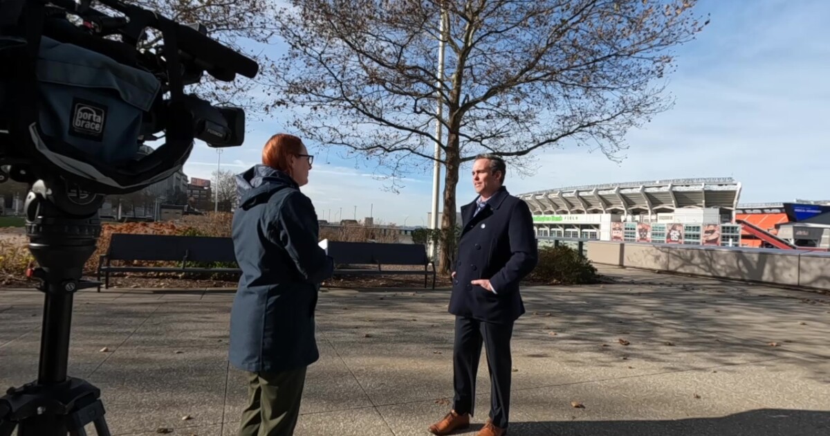 Cleveland City Council wrestles with Browns deal, with lakefront money at stake