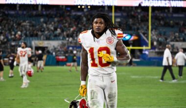 Chiefs’ RB Pacheco, OT Simmons won’t play against Buffalo Bills