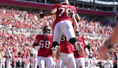 Wirfs' TD catch and a late defensive stop help Bucs hold off Cardinals, 20-17