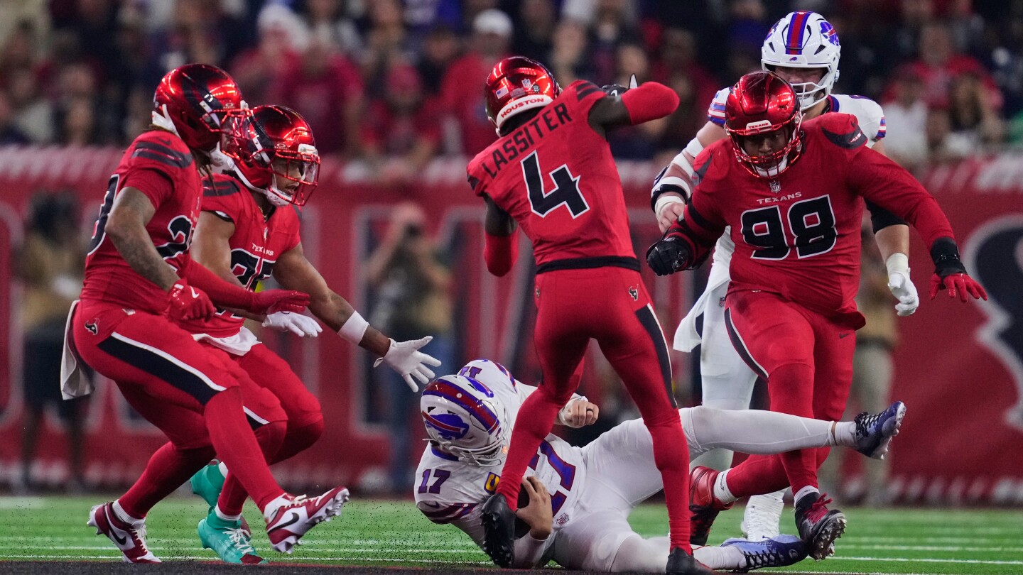 Dominant defenses have carried some NFL teams this season