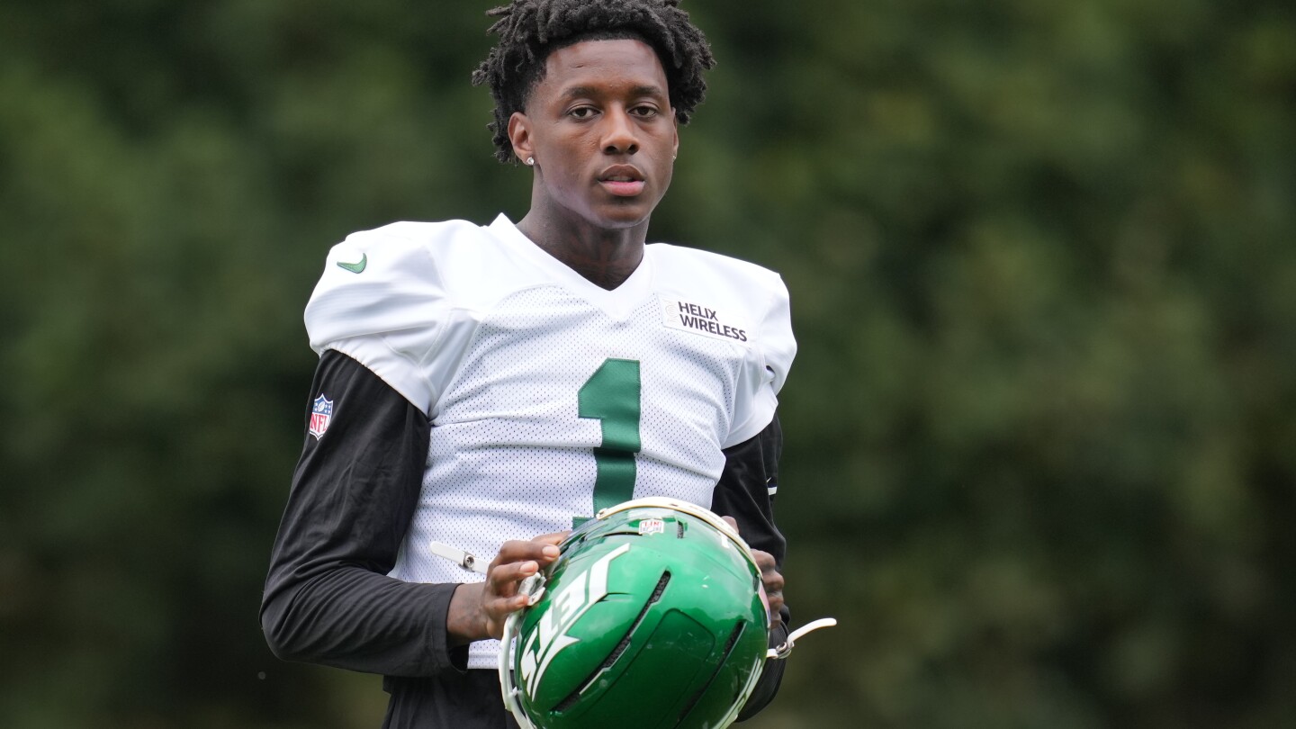 Jets trade star cornerback Sauce Gardner to Indianapolis Colts in stunning deal