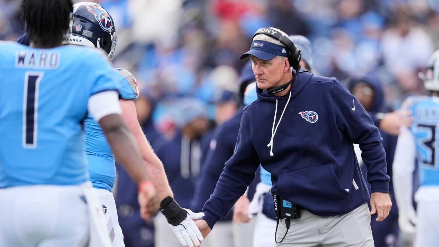 Tennessee Titans tied for NFL's worst record at 1-8 at midpoint of season