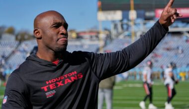 Houston Texans reach .500 with 16-13 win over Tennessee Titans