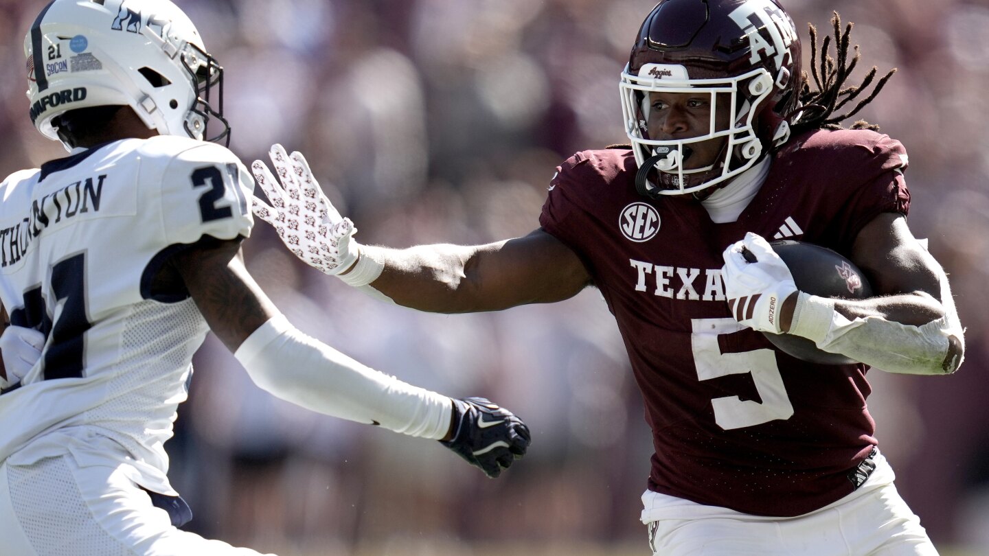 SEC title game spots up for grabs, with No. 3 Texas A&M and No. 10 Alabama having clear paths