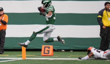 Jets score TDs on kickoff and punt returns in first quarter against Browns