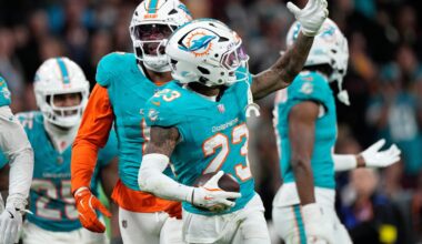 Cristiano Ronaldo-inspired celebration by Jack Jones highlights Miami Dolphins victory