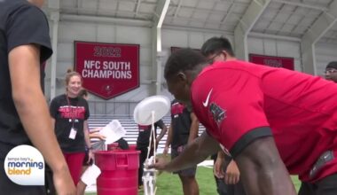 Buccaneers Players Mentor Local Student Athletes on Leadership & Life Skills