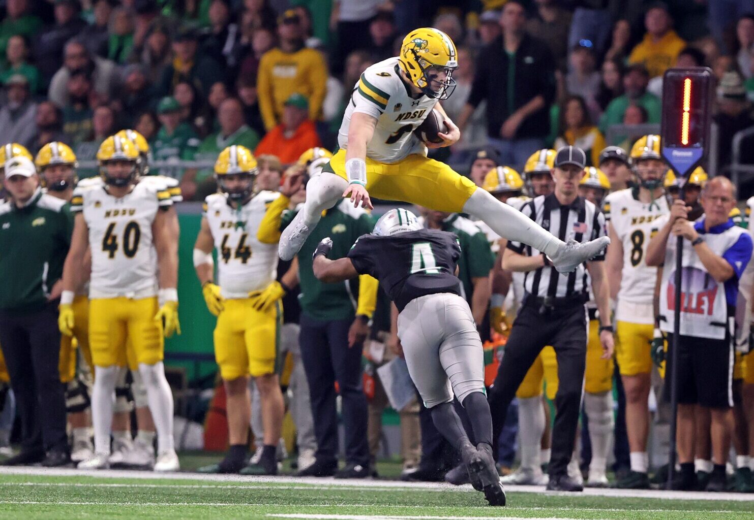 Bison claim Missouri Valley title with thriller over UND - InForum