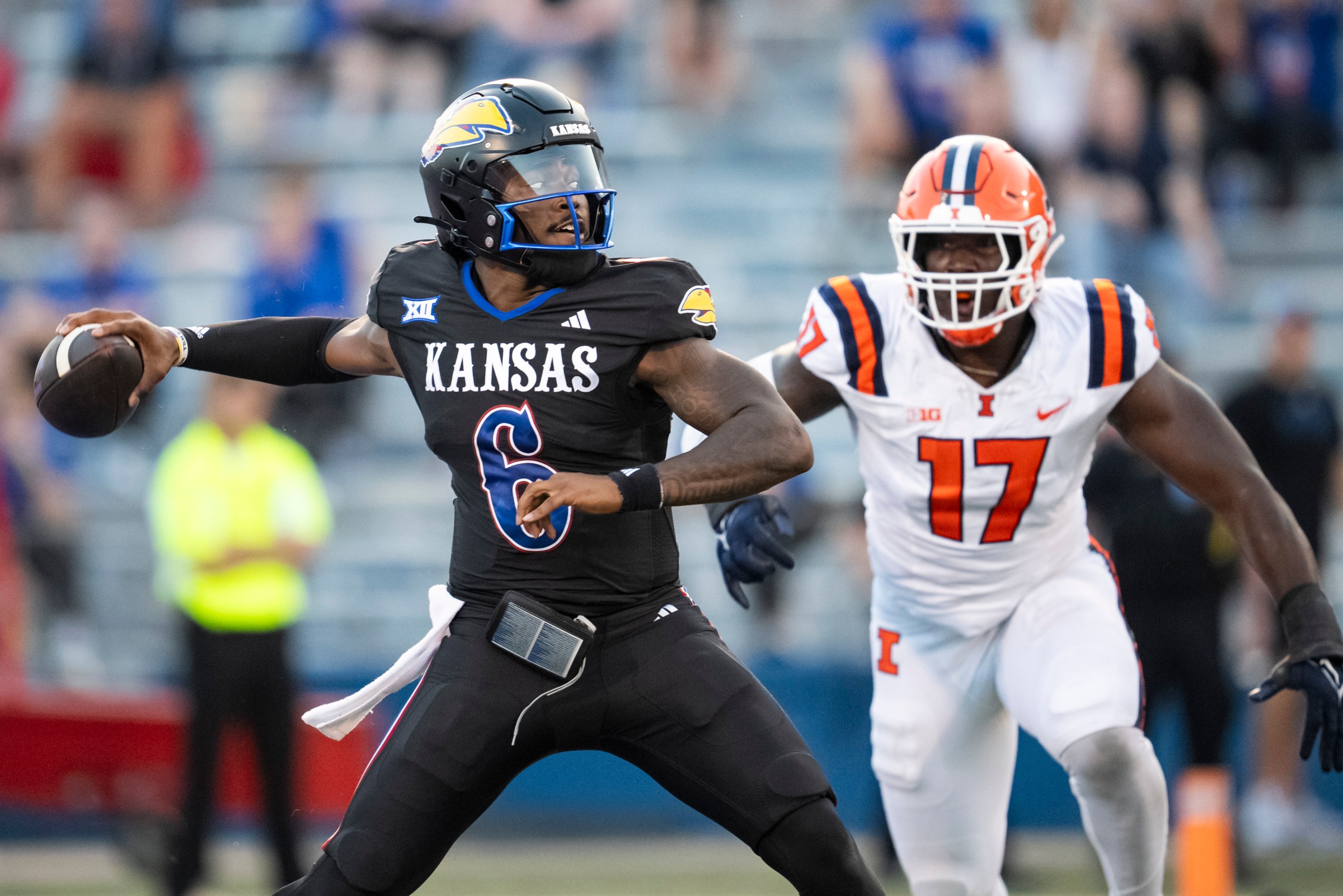 NCAA Football: Illinois at Kansas