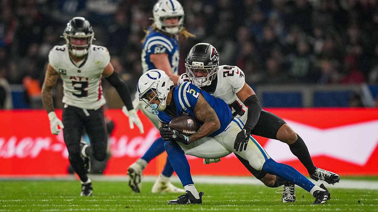 Explosive Colts plays haunt Falcons defense
