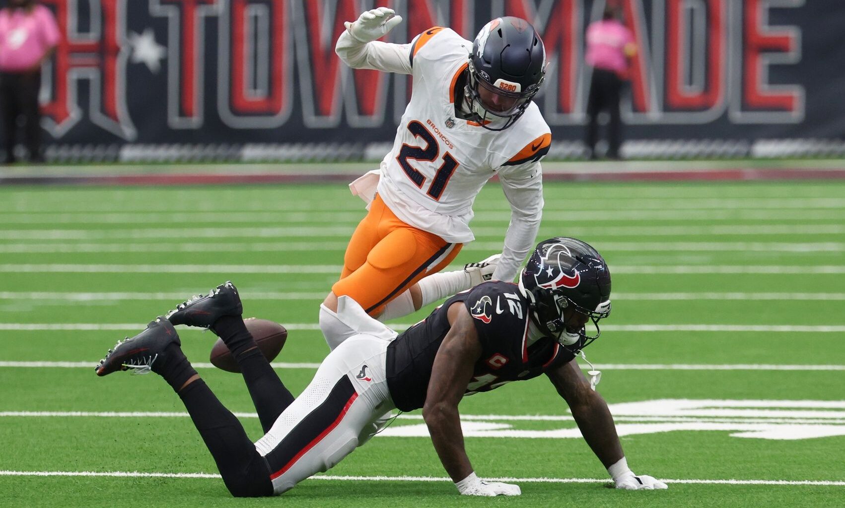 Why Broncos Won’t Extend Riley Moss When He’s Eligible for New Contract