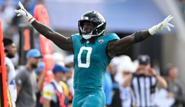 Jaguars rebound from historic loss with a dominant 35-6 win against Chargers