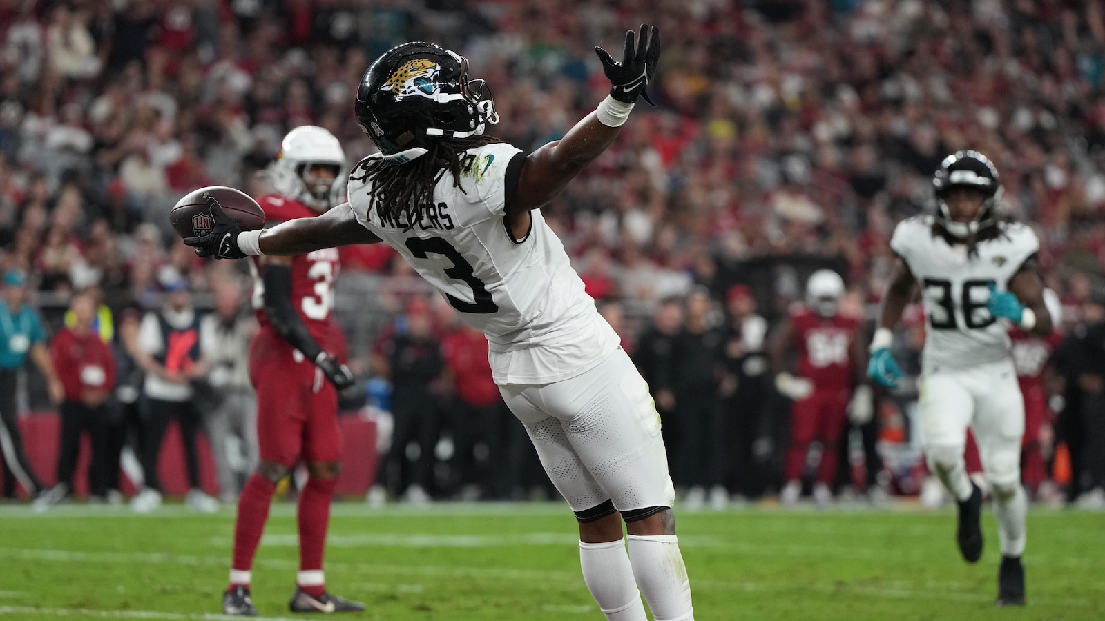 Jaguars try to close out a November to remember against the reeling Titans