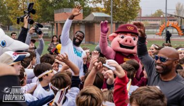 Miami Dolphins Partner with Madrid Bravos to Grow American Football in Spain