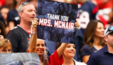 Janice McNair Takes Her Place In Texans Ring Of Honor