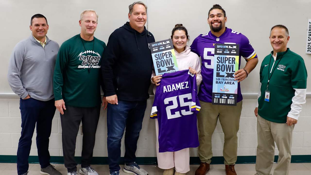 Minnesota High School Girls Flag QB to Represent Vikings & NFC North as Finalist for NFL Award