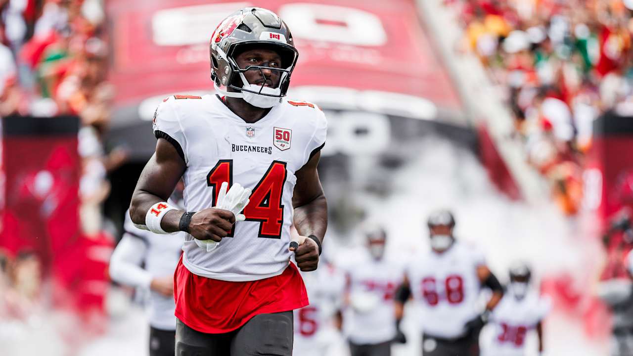 Tampa Bay Buccaneers Chris Godwin Jr. "Trending" Towards a Return Sunday Night