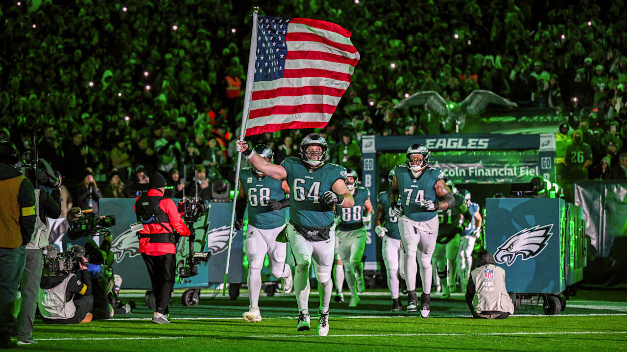 How the Eagles celebrated Salute to Service