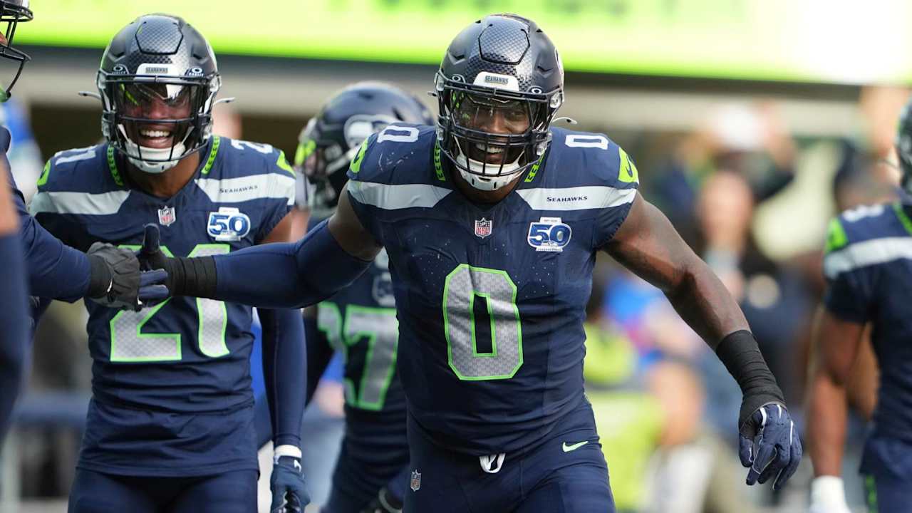 DeMarcus Lawrence revels in Seahawks' dominance after scoring two defensive TDs in win over Cardinals