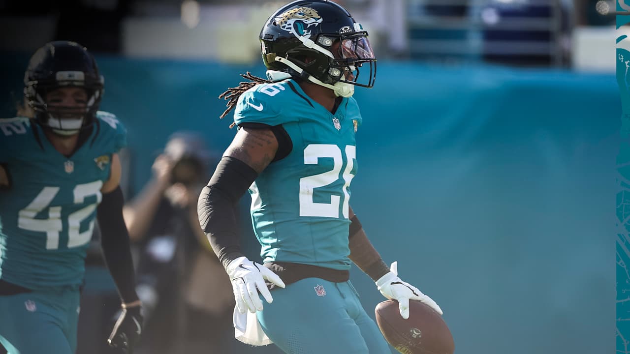 S Antonio Johnson Talks Team Culture on Week 12 O-Zone Podcast