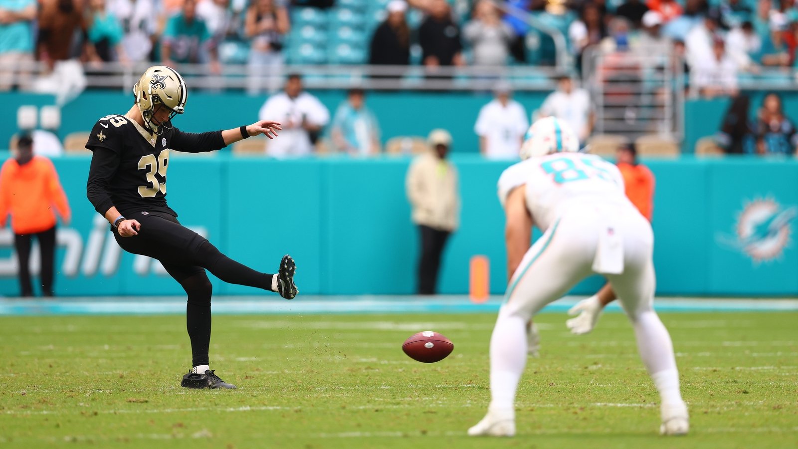 Smyth shines on NFL debut but Saints beaten by Dolphins