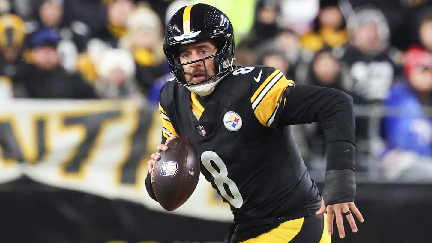 Aaron Rodgers Sends Cryptic Message About Steelers Pass-Catchers