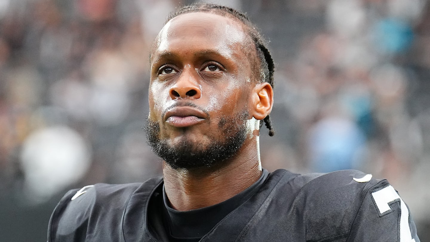 Las Vegas Raiders QB Geno Smith