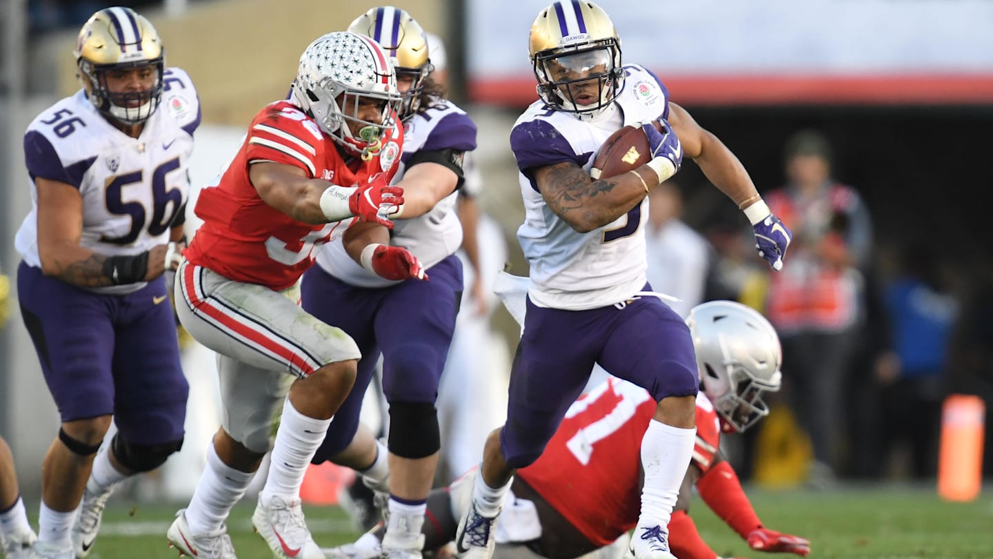 Myles Gaskin Runs From O'Dea to UW to Seahawks