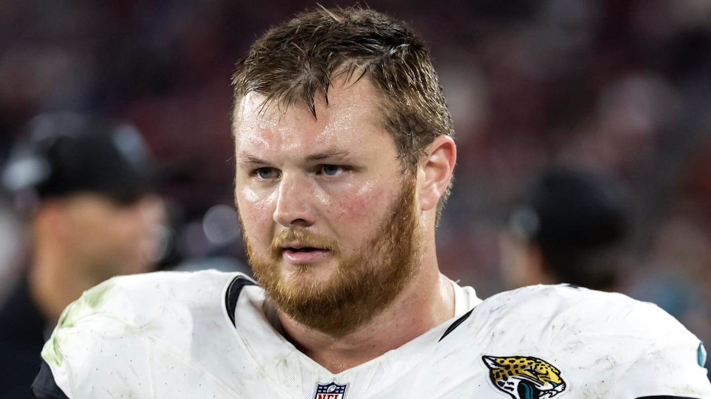 Nov 23, 2025; Glendale, Arizona, USA; Jacksonville Jaguars offensive lineman Cole Van Lanen (70) against the Arizona Cardinals at State Farm Stadium. Mandatory Credit: Mark J. Rebilas-Imagn Images