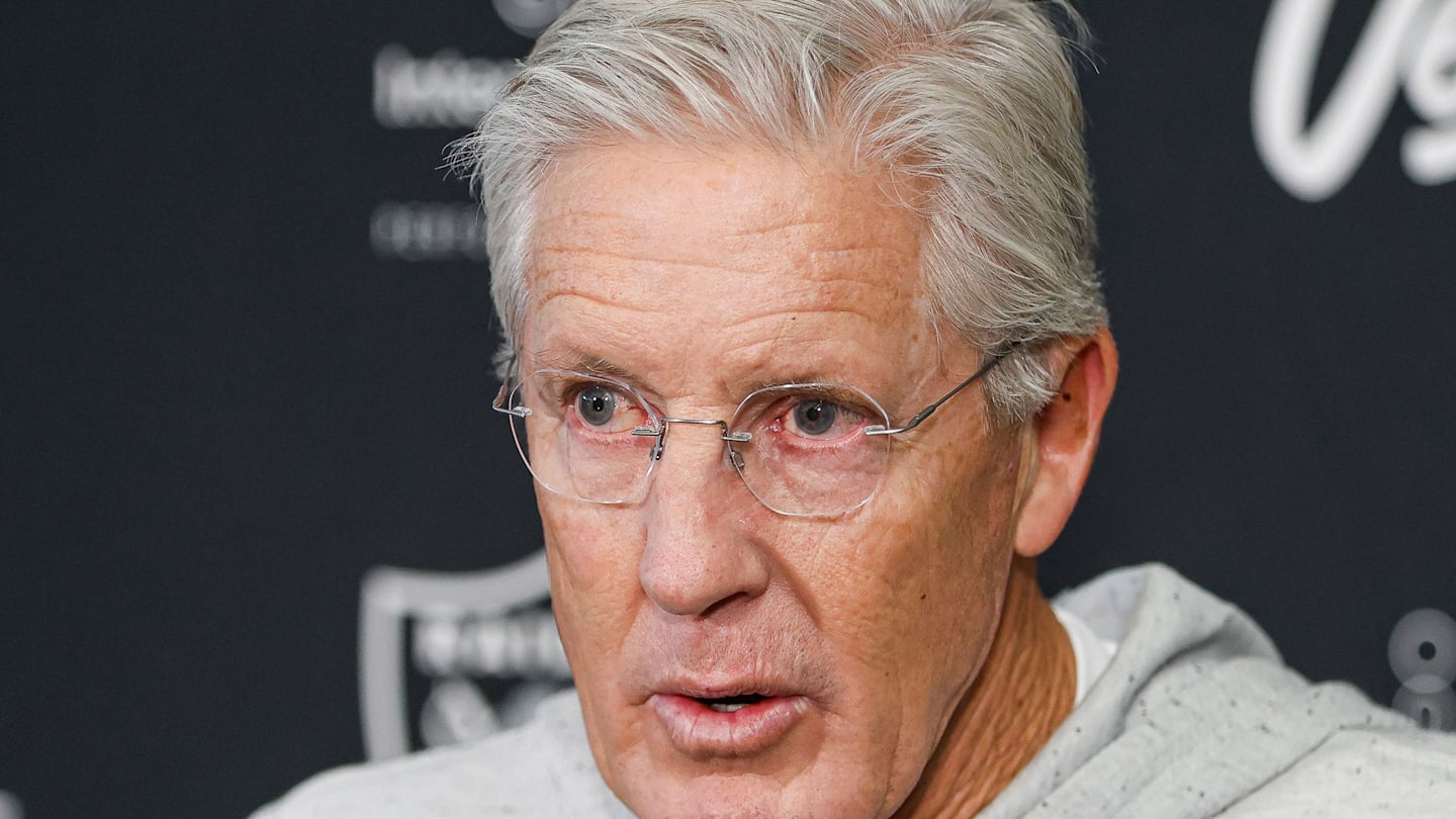 How the Pressure Keeps Adding to Pete Carroll's First Raiders Season