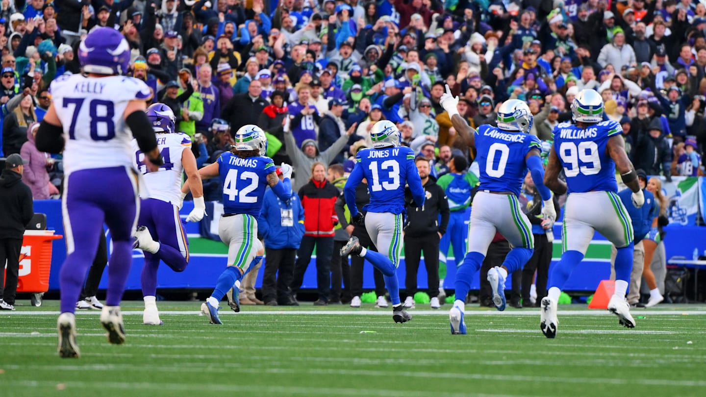 Paul Allen's call of Brosmer's pick-six disaster is as good as expected