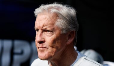 Las Vegas Raiders v Los Angeles Chargers