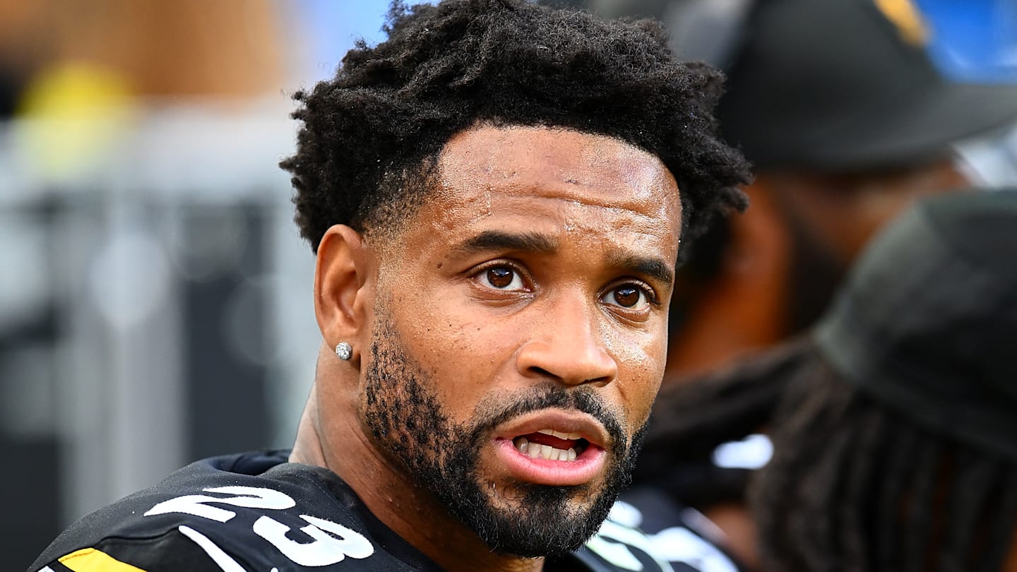Pittsburgh Steelers cornerback Darius Slay