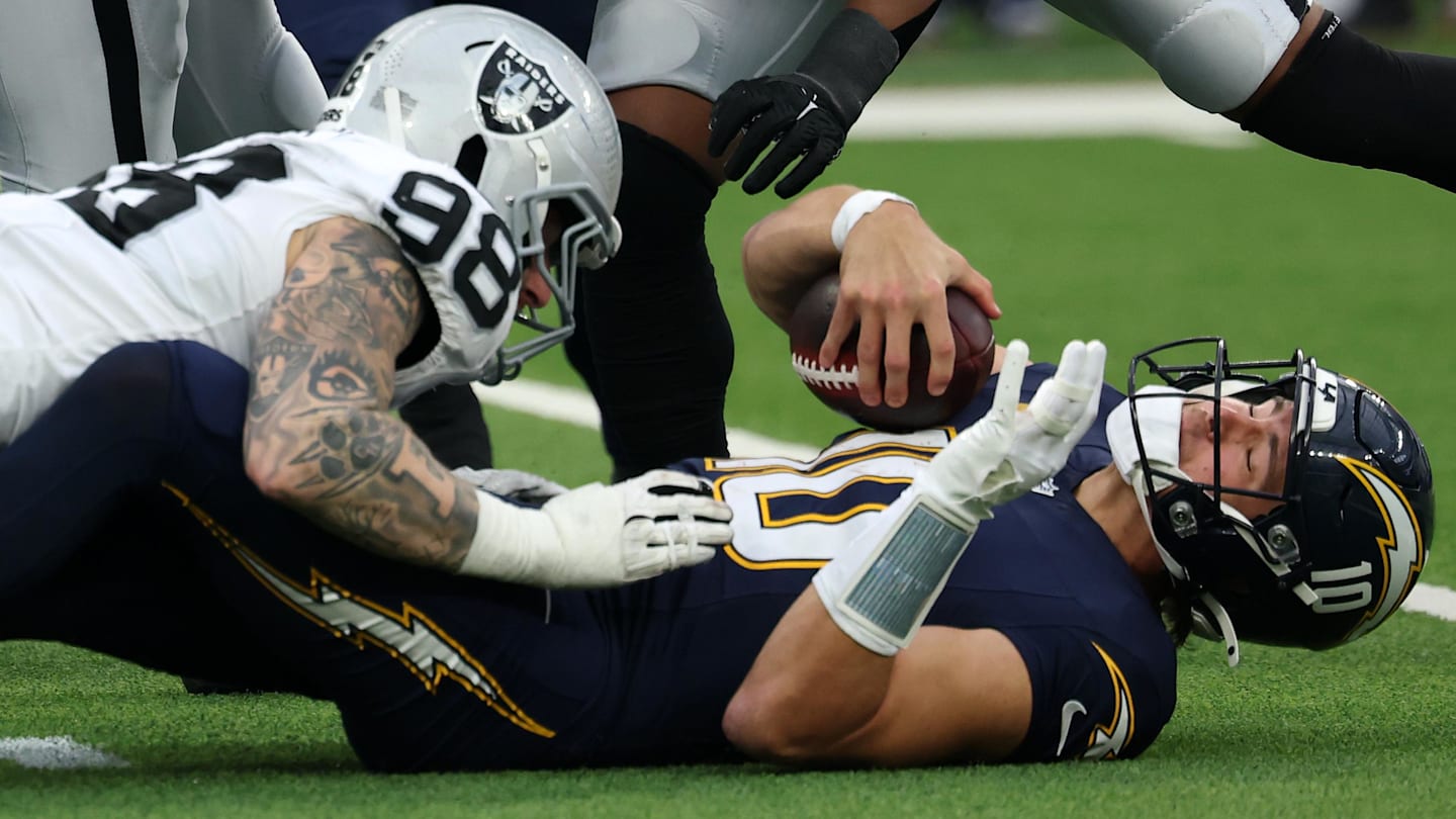 Chargers predicted to crash out of playoff race in brutal fashion
