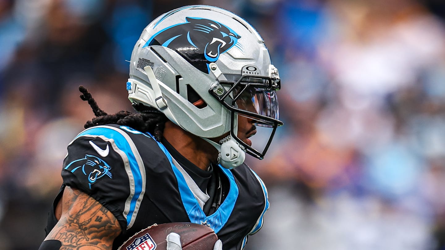 Carolina Panthers running back Rico Dowdle