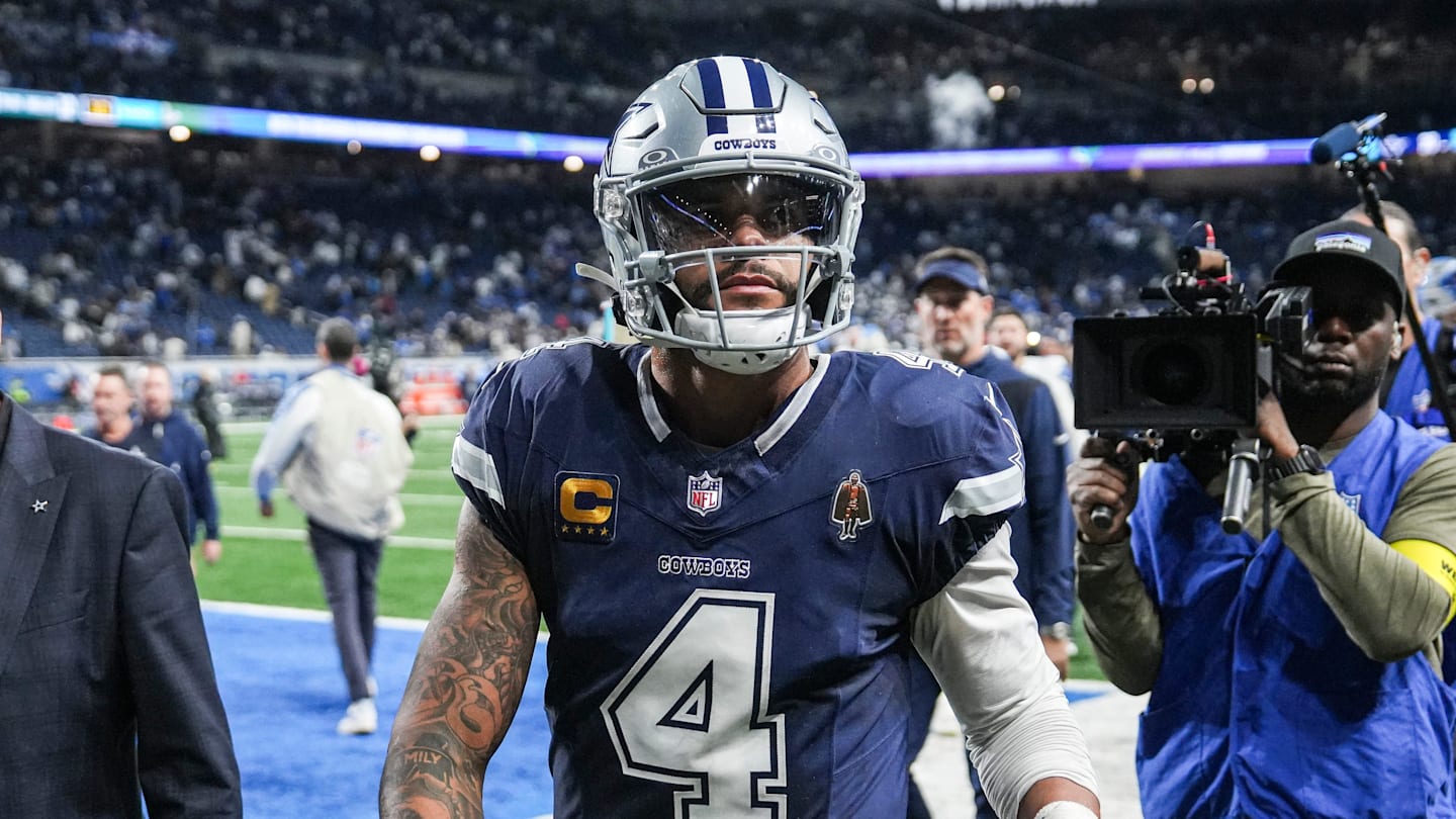 Cowboys' Dak Prescott calls out officials for awful penalty in loss to Lions
