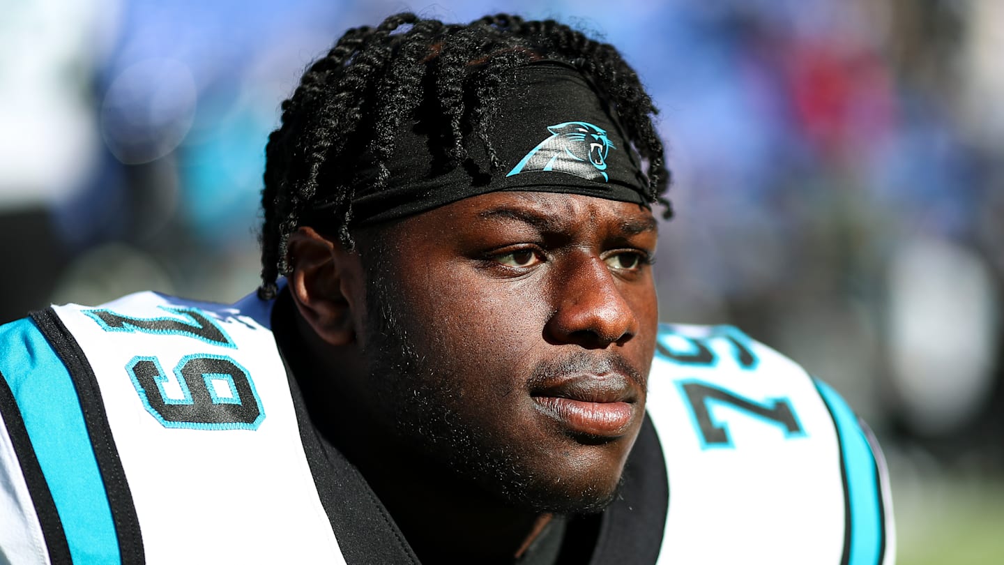 Carolina Panthers offensive tackle Ikem Ekwonu