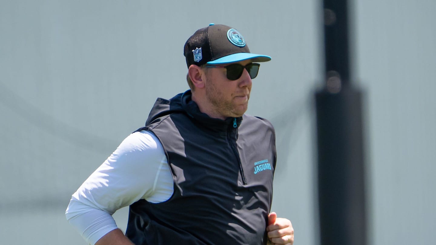 Liam Coen Gives Final Word on Monumental Colts Battle