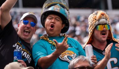 Jaguar fans show the support during the second quarter of an NFL football game between the Carolina Panthers at Jacksonville Jaguars at EverBank Stadium Sunday September 7, 2025. [Doug Engle/Florida Times-Union]