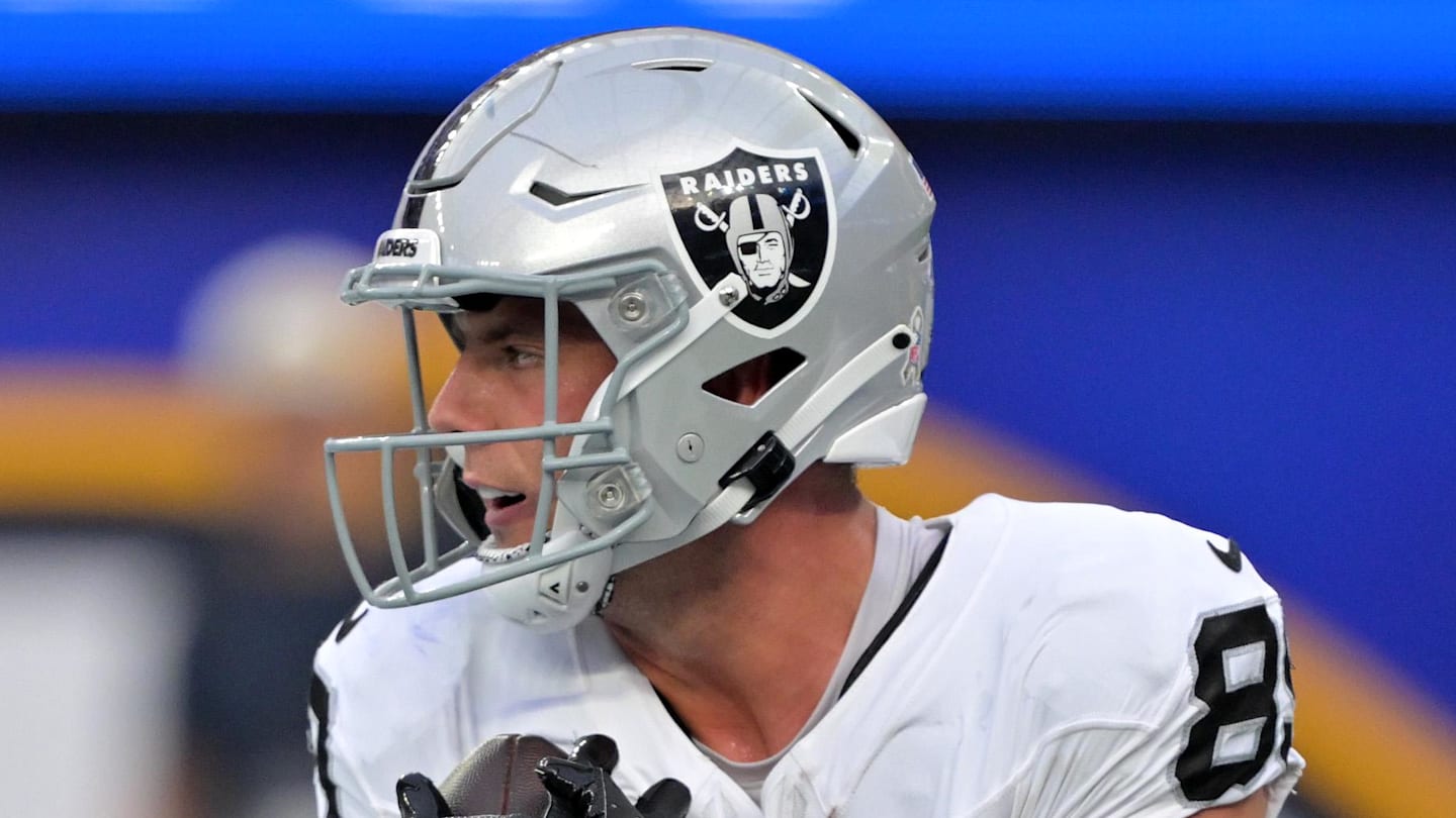 What the Raiders Must Look Out for Against the Broncos