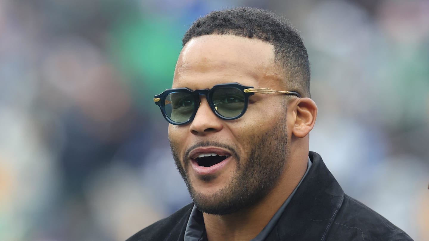 Aaron Donald Receives Massive Compliment From Rams Legend Jackie Slater